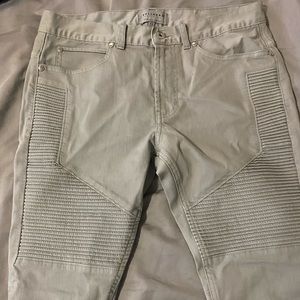 Bullhead stacked skinny jeans